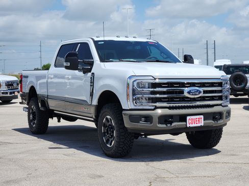New 2026 Ford F250 King Ranch w/ Tremor Off-Road Package AWD/4WD image 2