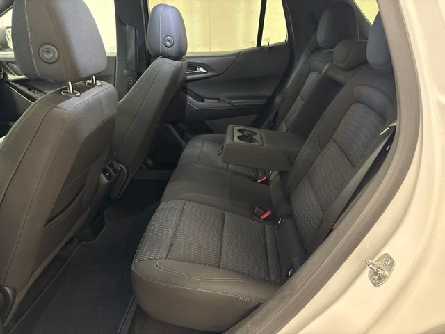 Used 2025 Chevrolet Equinox LT AWD/4WD image 28