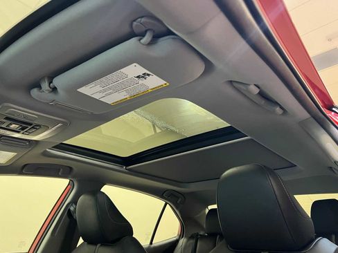 Used 2019 Toyota Camry XSE image 17