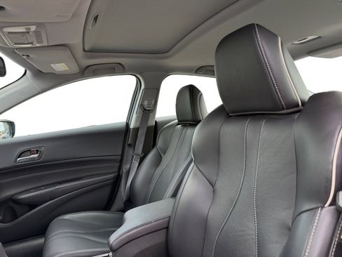 Used 2021 Acura ILX w/ Premium Package image 6