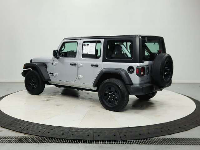 Used 2024 Jeep Wrangler Unlimited Sport AWD/4WD image 6
