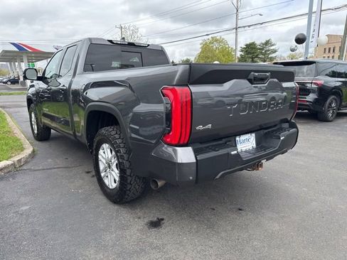 Used 2022 Toyota Tundra SR5 w/ SR5 Premium Package AWD/4WD image 4