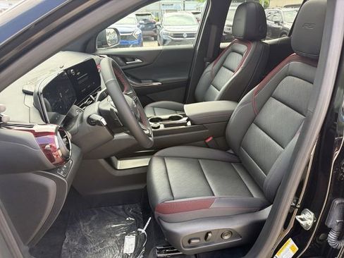 New 2026 Chevrolet Equinox RS w/ Convenience Package III FWD image 12