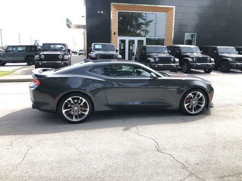 Used 2017 Chevrolet Camaro SS w/ 50th Anniversary Edition RWD image 7