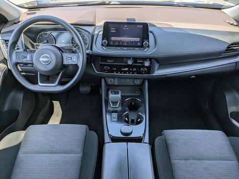 Used 2023 Nissan Rogue SV AWD/4WD image 16