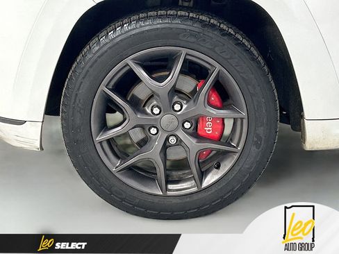 Used 2020 Jeep Grand Cherokee Limited X image 32