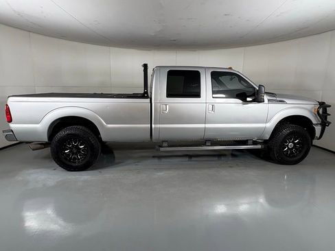 Used 2015 Ford F250 Lariat AWD/4WD image 9