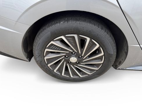 Used 2023 Hyundai Sonata SEL FWD image 17