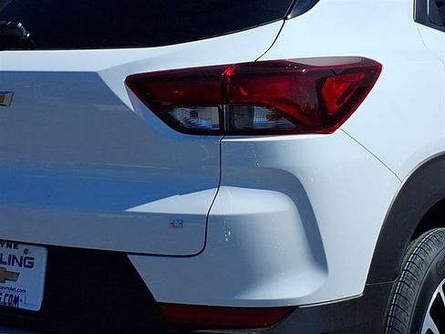 New 2026 Chevrolet TrailBlazer LT FWD image 19