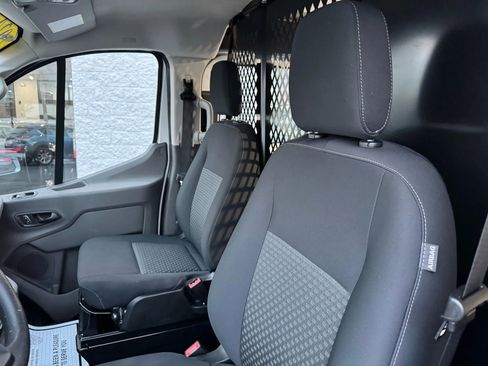Used 2024 Ford Transit 250 Low Roof w/ Exterior Upgrade Package image 7