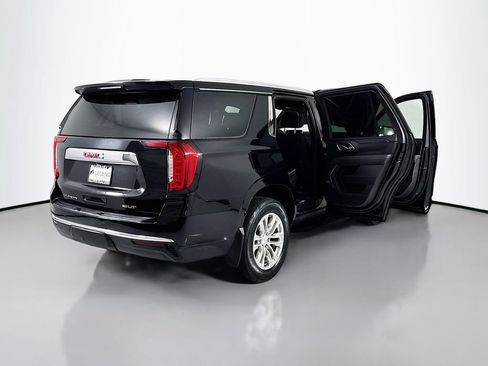 Used 2022 GMC Yukon SLT w/ SLT Luxury Package AWD/4WD image 22