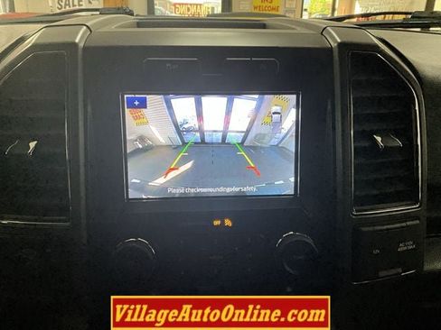 Used 2020 Ford F150 XLT w/ Equipment Group 302A Luxury AWD/4WD image 16