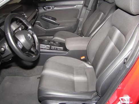 Certified 2024 Honda Civic Sport image 9