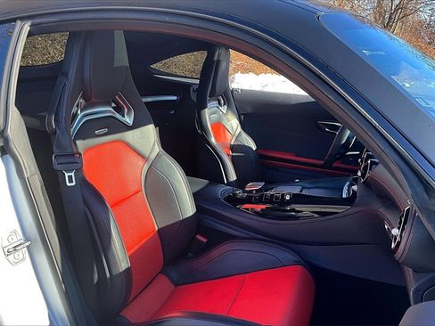 Used 2020 Mercedes-Benz AMG GT Coupe image 5