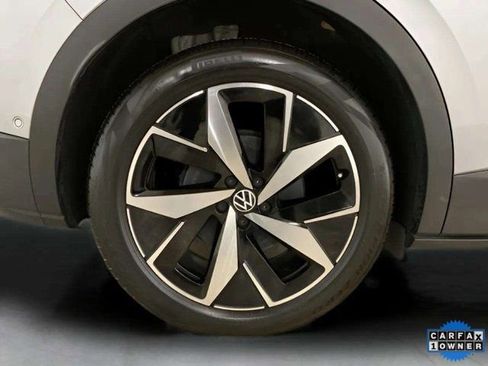 Used 2023 Volkswagen ID.4 S image 98