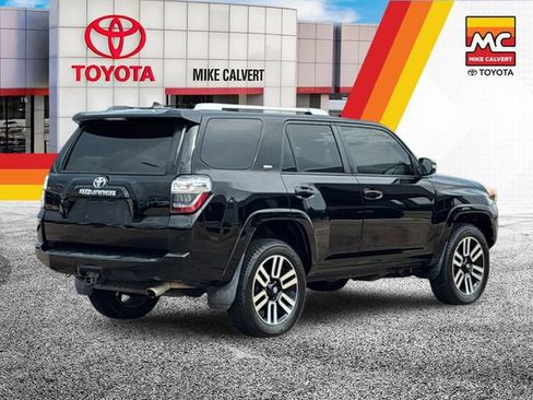 Used 2016 Toyota 4Runner SR5 Premium AWD/4WD image 5