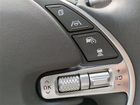 Certified 2023 Genesis G80 Base image 24