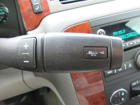 Used 2008 Chevrolet Silverado 2500 LTZ w/ Safety Package image 28