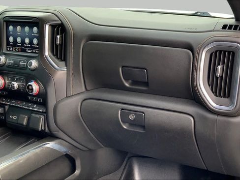 Used 2021 GMC Sierra 1500 AT4 w/ AT4 Value Package AWD/4WD image 16