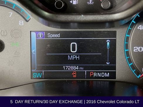 Used 2016 Chevrolet Colorado LT w/ Midnight Edition AWD/4WD image 16