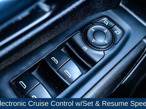 Used 2024 Chevrolet Silverado 2500 Custom image 22