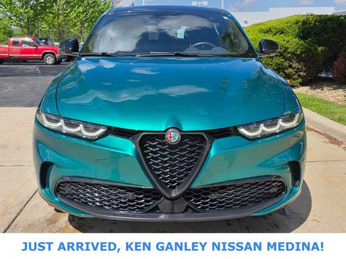 Used 2024 Alfa Romeo Tonale Veloce AWD/4WD image 8