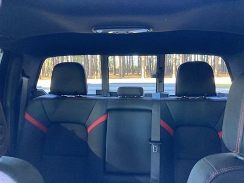 Used 2023 Chevrolet Colorado Z71 w/ Z71 Convenience Package 2 image 32