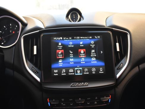 Used 2020 Maserati Ghibli S image 34