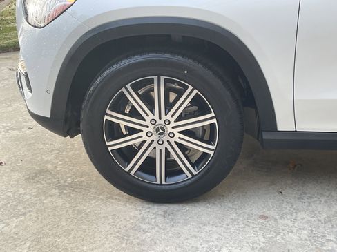 Certified 2025 Mercedes-Benz GLE 350 4MATIC image 15