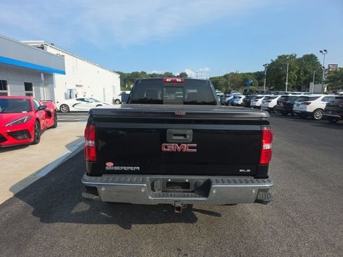 Used 2018 GMC Sierra 1500 SLE w/ SLE Value Package AWD/4WD image 3