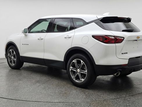 Used 2025 Chevrolet Blazer LT FWD image 6