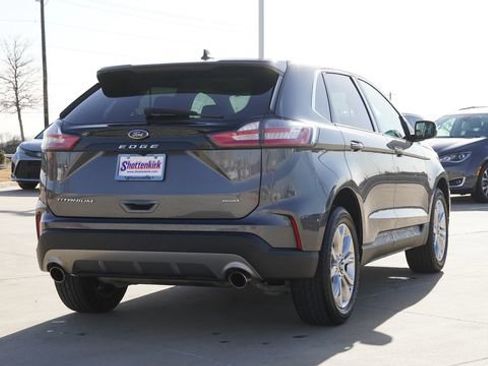 Used 2024 Ford Edge Titanium AWD/4WD image 9