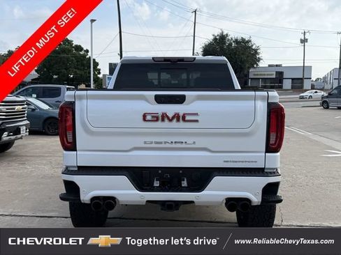 Used 2023 GMC Sierra 1500 Denali AWD/4WD image 7