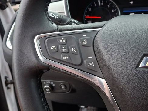 Used 2019 Chevrolet Equinox Premier AWD/4WD image 34