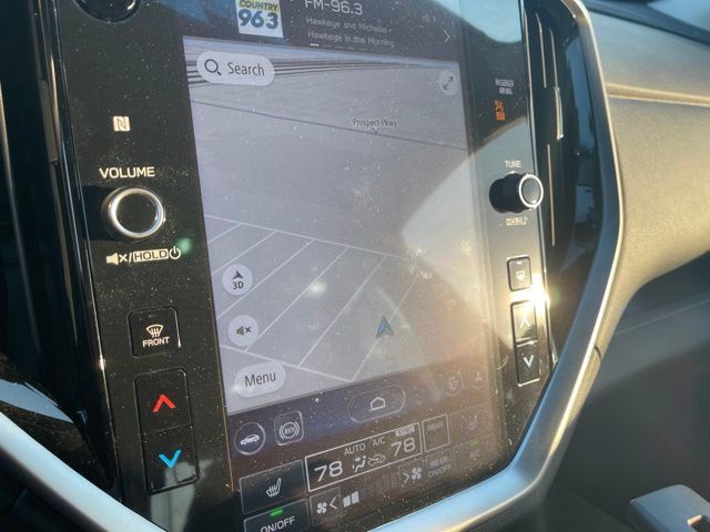 Used 2023 Subaru Ascent Limited w/ Technology Package AWD/4WD image 10