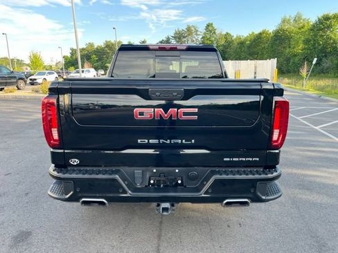 Used 2022 GMC Sierra 1500 Denali AWD/4WD image 4
