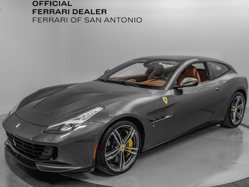 Certified 2019 Ferrari GTC4Lusso image 25