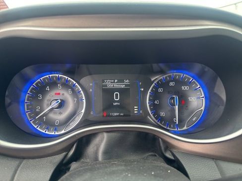 Used 2021 Chrysler Voyager Lxi image 21