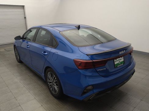 Used 2023 Kia Forte GT-Line w/ GT-Line Premium Package FWD image 5