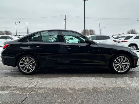 Used 2023 BMW 330i Sedan w/ Premium Package image 12