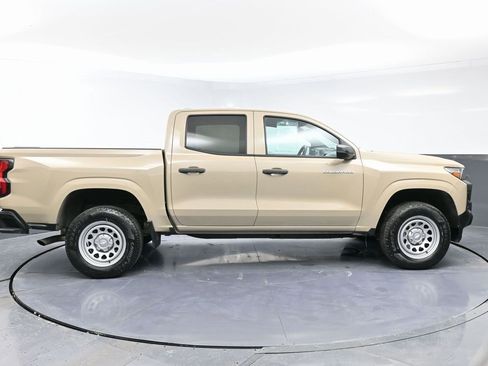Used 2023 Chevrolet Colorado W/T image 8