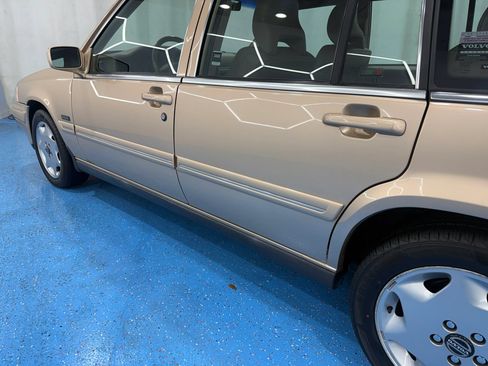Used 1996 Volvo 960 Sedan RWD image 29