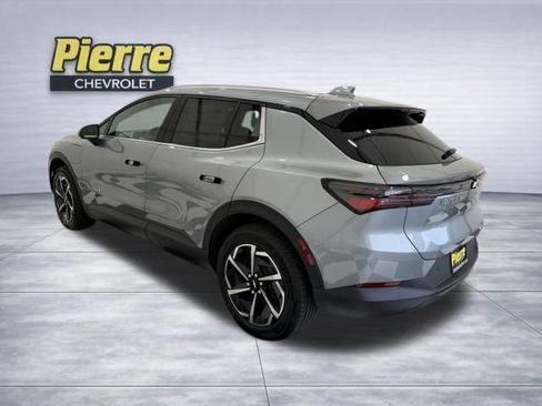 New 2026 Chevrolet Equinox EV LT image 2