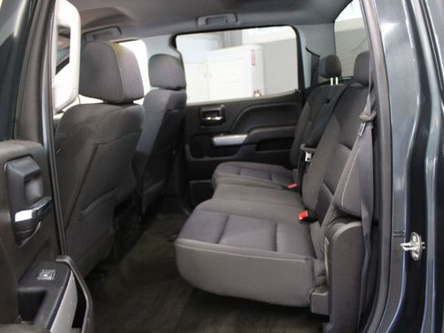 Used 2018 Chevrolet Silverado 2500 LT w/ LT Convenience Package AWD/4WD image 11