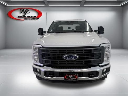 New 2026 Ford F250 4x4 Crew Cab Super Duty image 2