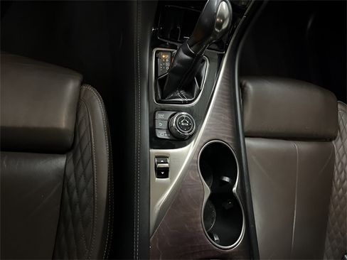 Used 2017 INFINITI Q50 Sport image 26