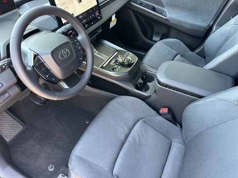 New 2026 Toyota C-HR AWD/4WD image 11