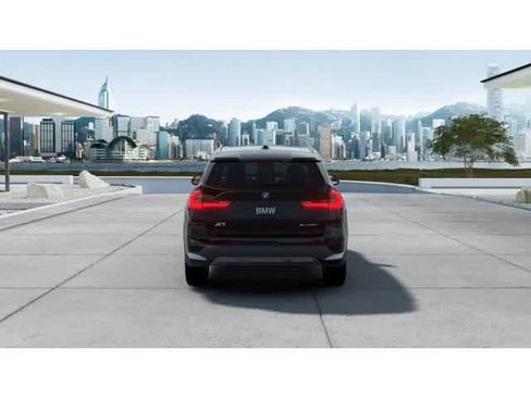 New 2026 BMW X1 xDrive28i w/ Convenience Package AWD/4WD image 5