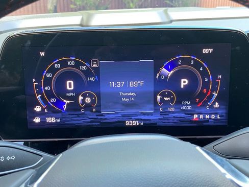 Used 2025 Chevrolet Suburban RST RWD image 25
