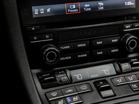 Used 2018 Porsche 911 Carrera 4S image 67